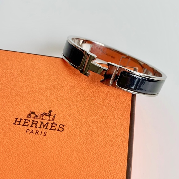 Hermes Click Silver and Black H Bracelet - Picture 4 of 11